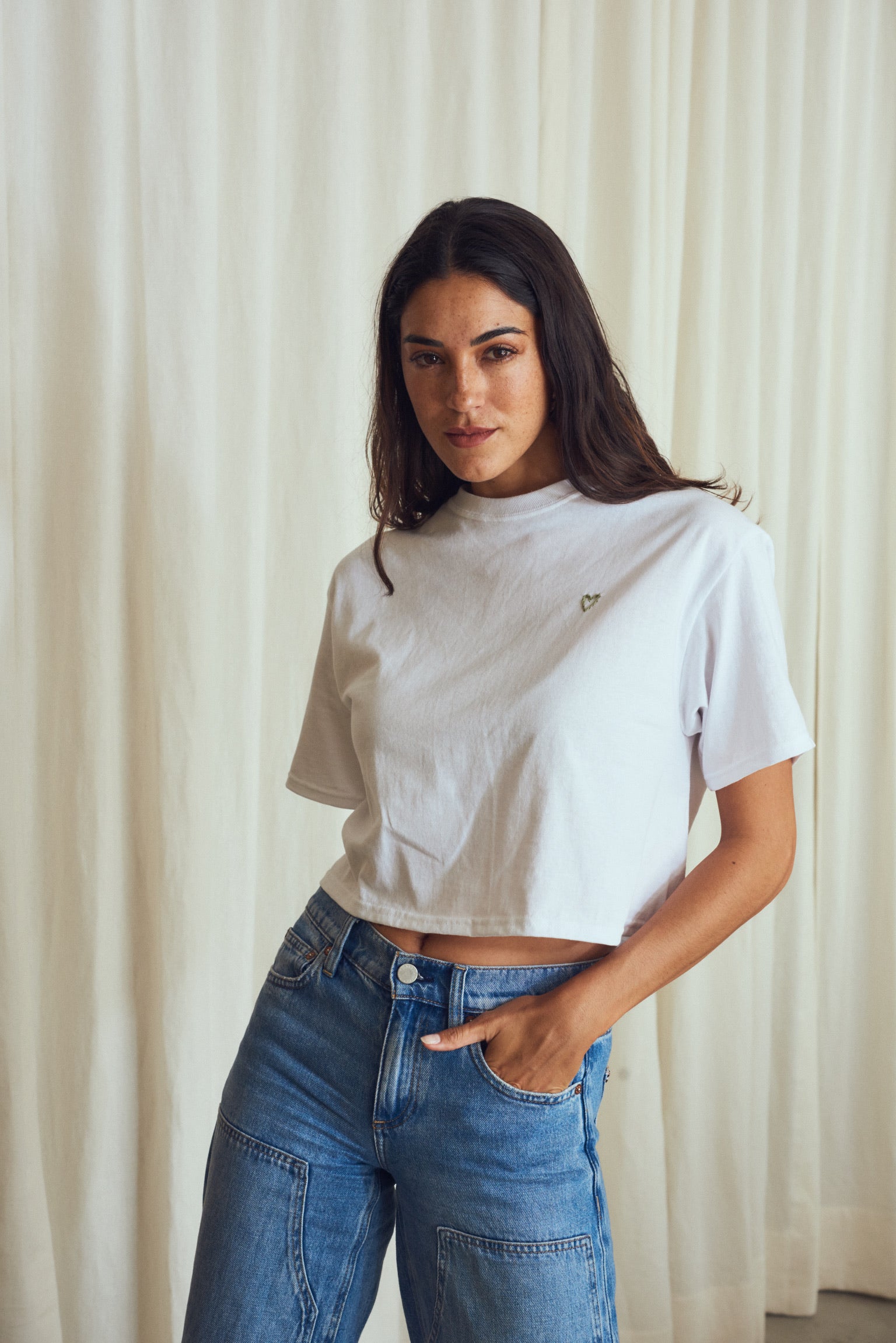 L.A. White Heart Tee – Camille